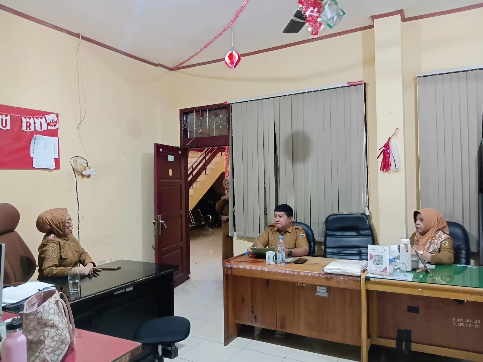 Kepala Dinas Pangan Melakukan Koordinasi ke Sekretariat dan Bidang-Bidang
